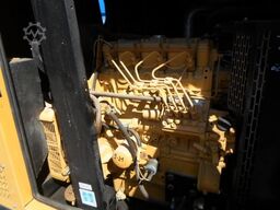 CATERPILLAR GEP 18 LT/ 16,5 KVA/Flutlichtmast/Stromaggregat