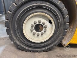 Jungheinrich DFG 425s (Motor dreht, startet nicht)