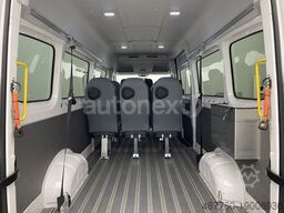 VOLKSWAGEN Crafter 35 MAXI *Rollstuhl-Rampe+9-Sitze* (8911)