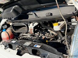 PEUGEOT Boxer 3.0 HDiF Maxi Klima Ahk Motor in Notlauf