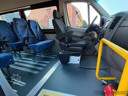 MERCEDES-BENZ Sprinter 313 Cdi 9Sitze+Rollstuhllift Klima Navi