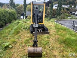 Volvo EC15B xtv excavator w/ trench bucket and hydraulic