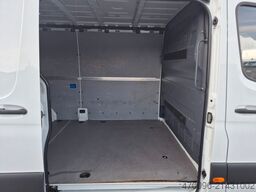 MERCEDES-BENZ Sprinter 214 Kasten*9G-Tronic*3 Sitzer*AHK*