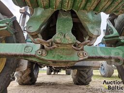 John Deere 6430