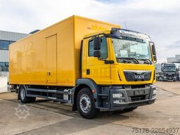 MAN TGM 18.250 BL + DHOLLANDIA 2T.