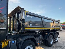 VOLVO FH 500 8x4 Dautel 3-Seiten-Kipper+Bordmatik