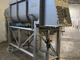 Inotec dubbele peddelmenger 2.600L Type IPM 200