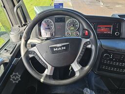 MAN 26.560 TGX 6x2-4 Chassis