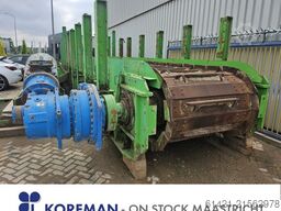 Hazemag Steel Apron Conveyor