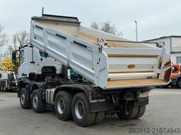 MERCEDES-BENZ AROCS 3548 8x4 Euro 6 Meiller Kipper Bordmatik
