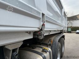 MERCEDES-BENZ AROCS 3548 8x4 Euro 6 Meiller Kipper Bordmatik