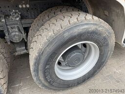 MERCEDES-BENZ AROCS 3548 8x4 Euro 6 Meiller Kipper Bordmatik