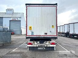 Schmitz Cargobull Curtainsider Coil