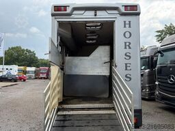 MAN L2000   3-4 Pferde Wohnung Dusche