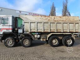 MAN 35.362  8x4 Euro 2, ZF manual gearbox, VERY clean