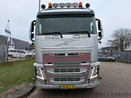 Volvo FH 500 / 8x2 / VDL 25 Tons Hook / I-Shift / TUV...