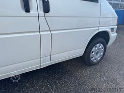 VW T 4 Bus Syncro - viele neue Blechteile