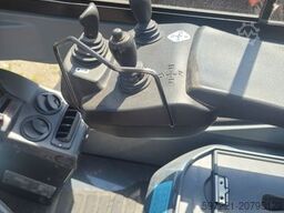 Toyota 52-8FDF30 nur 871 Stunden