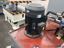 Nanjing Asia Machine Mfg. Co., Ltd. YQ32-315 Four-column Hydraulic Press