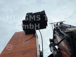 DAF 95XF / 8X4 / 35m Kran Palfinger PK90002 / WINCH