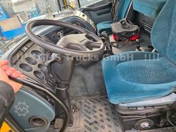 DAF 95XF / 8X4 / 35m Kran Palfinger PK90002 / WINCH