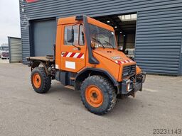 Mercedes-Benz Unimog