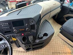Mercedes-Benz Arocs 3363 6x4
