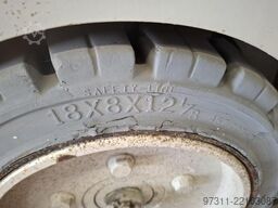 PB S151-12 E