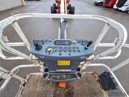 JLG 660SJ