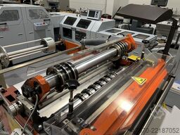 Robust 800 Roll-to-Sheet Slitter