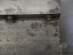 unbekannt Aufnahmepunkte 90 mm