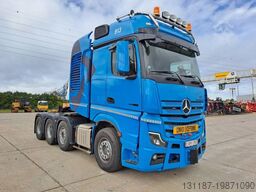 Mercedes-Benz Actros 4463 LS Giga (180Ton Push/Pull)