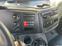 MERCEDES-BENZ Atego 1224 Kipper Kran Hiab XS 077 AHK Klima