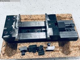 DECKEL MAHO DMU 80 Evo