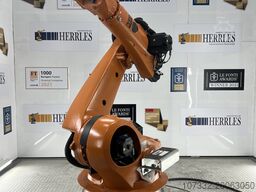 KUKA KR 210 R2700
