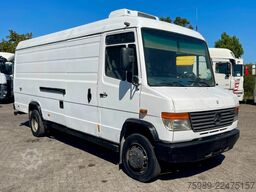Mercedes-Benz Vario 812 D manual pomp, cooler THERMOKING