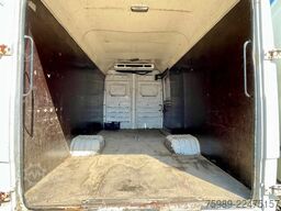 Mercedes-Benz Vario 812 D manual pomp, cooler THERMOKING