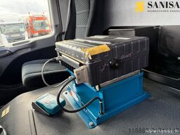 Mercedes-Benz Actros 3241/Esterer/8x2/Disel+Benzin/ADR