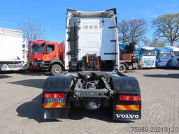 Volvo FH 460 YV2RTY0A3JB867622  FRIGO, 2X FUEL TANK, ...