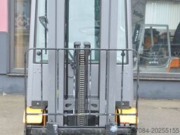 Jungheinrich TFG 320s