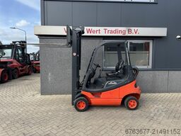 LINDE H18T-03 triplo 545 freelift sideshift 2002 6800uur LPG