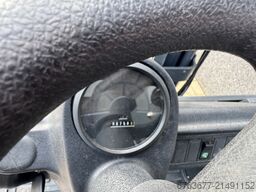 LINDE H18T-03 triplo 545 freelift sideshift 2002 6800uur LPG