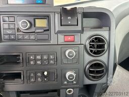 Renault C440 (BELGIAN TRUCK / PALFINGER 20T HOOK / WB 4...