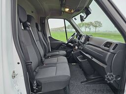 RENAULT MASTER 2.3 Bakwagen Laadklep!
