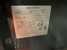 Toyota 8FBMT50 - TRIPLEX 6,5 m - NEUGERÄT !!!