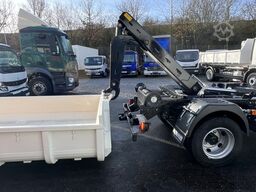 Fuso Canter FUSO 7C18 City Abrollkipper Miete