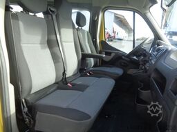 RENAULT Master dCi 170 9-Sitzer Klima AHK EU6