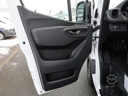Mercedes-Benz Sprinter 317 CDI Kasten L3H2 Navi Kamera DAB