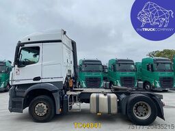 Mercedes-Benz Arocs 1943