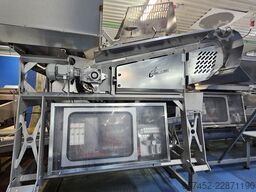 Curio C-3027 Whitefish Heading Machine